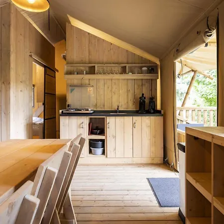 Glamping In The Ardennes * Signy-lʼAbbaye